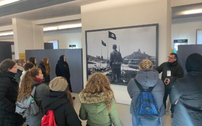 „Erinnern heißt Verantwortung übernehmen“ – Die 10. Klasse besucht die Gedenkstätte Flossenbürg